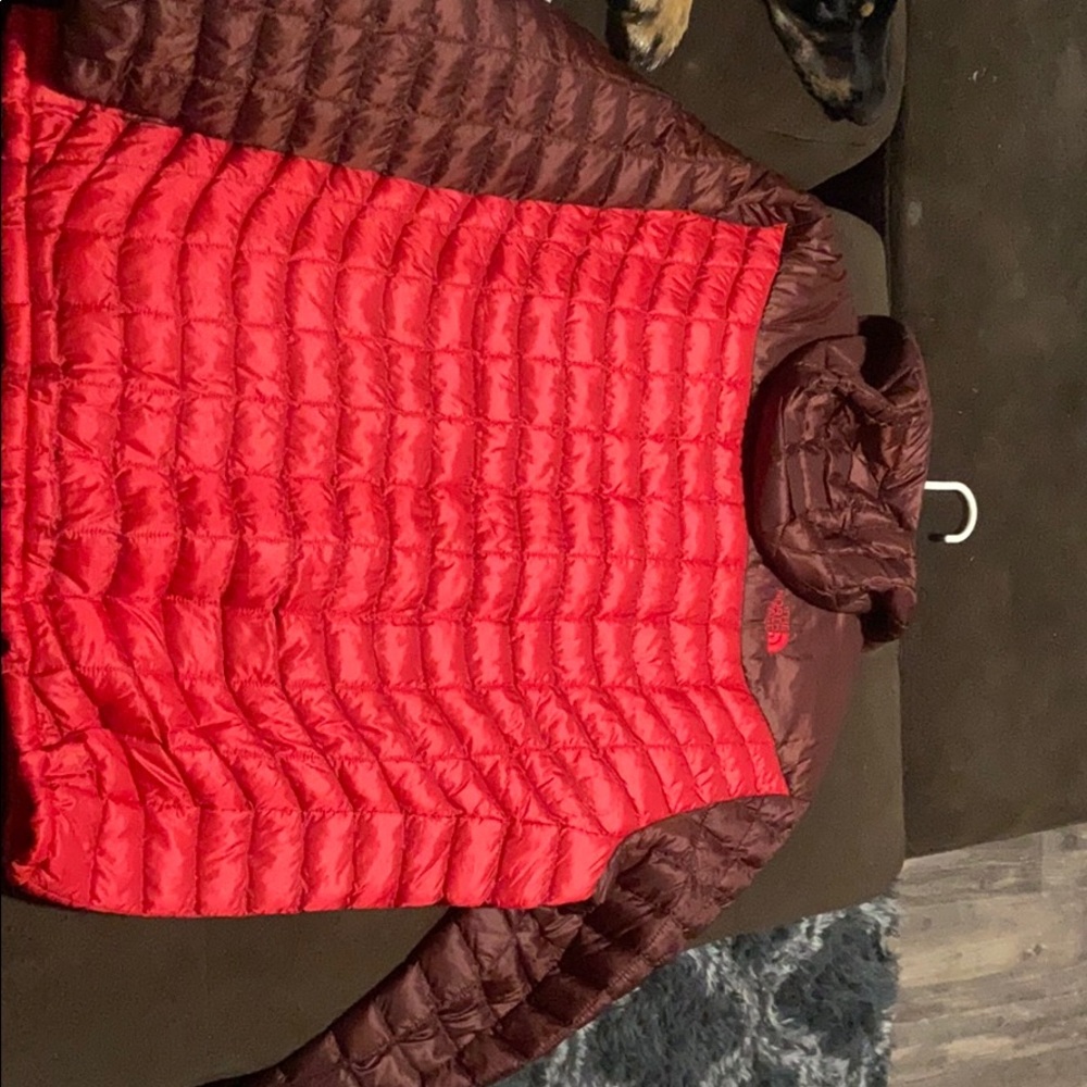 The North Face Jacket - Picture 5 of 8